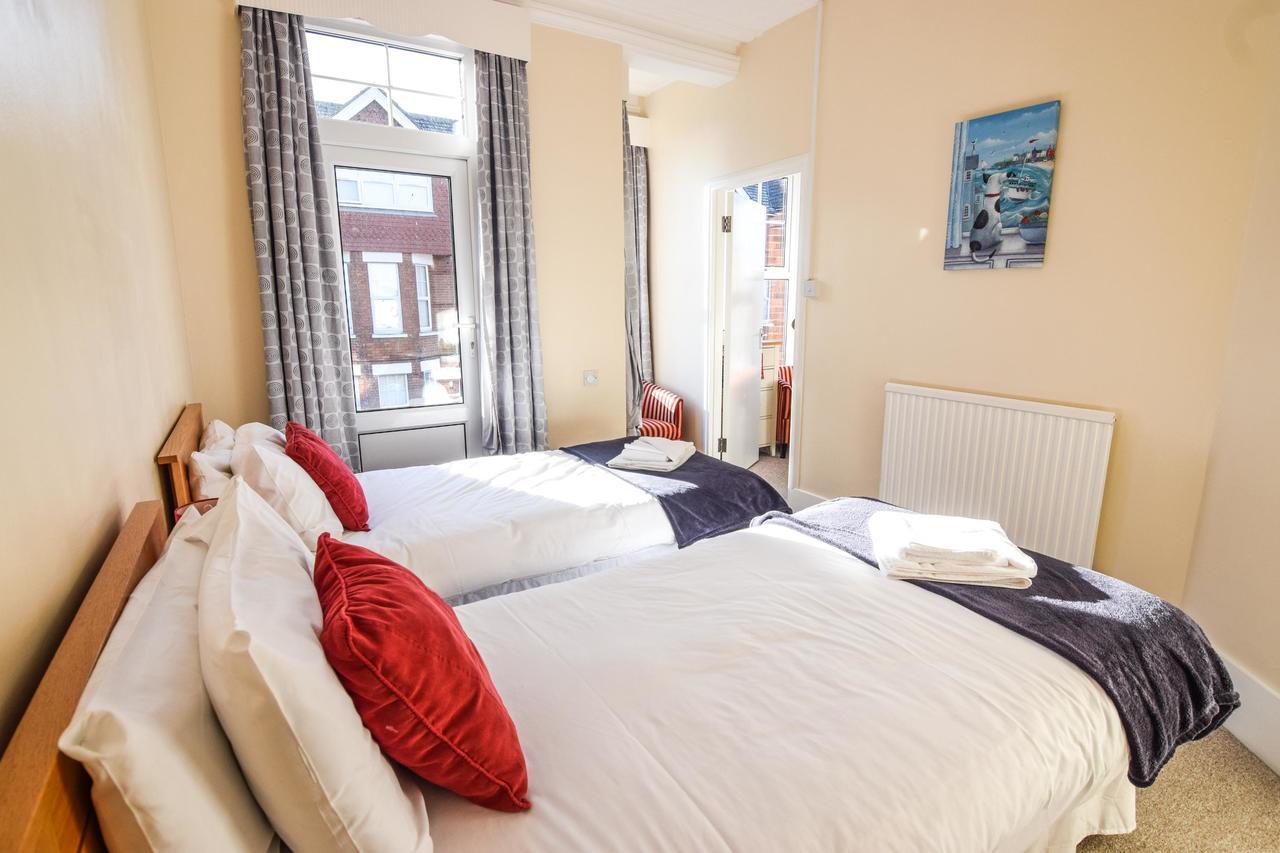 Bed and Breakfast Eastbourne Reymar Exterior foto